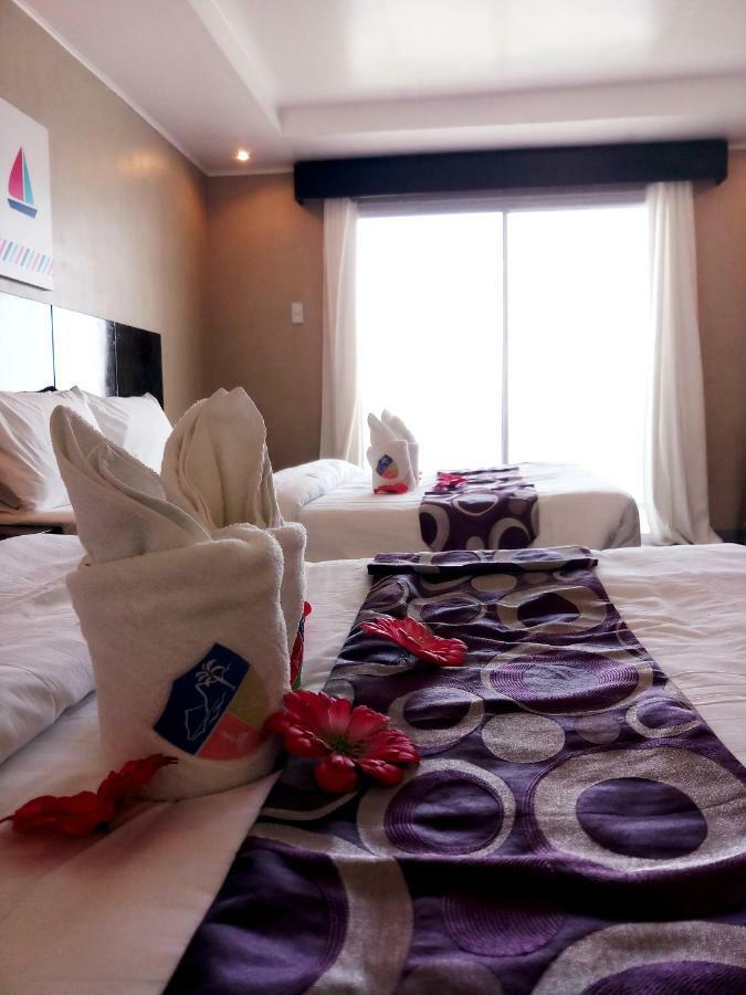 Casa Almarenzo Bed & Breakfast Bolinao Exterior foto