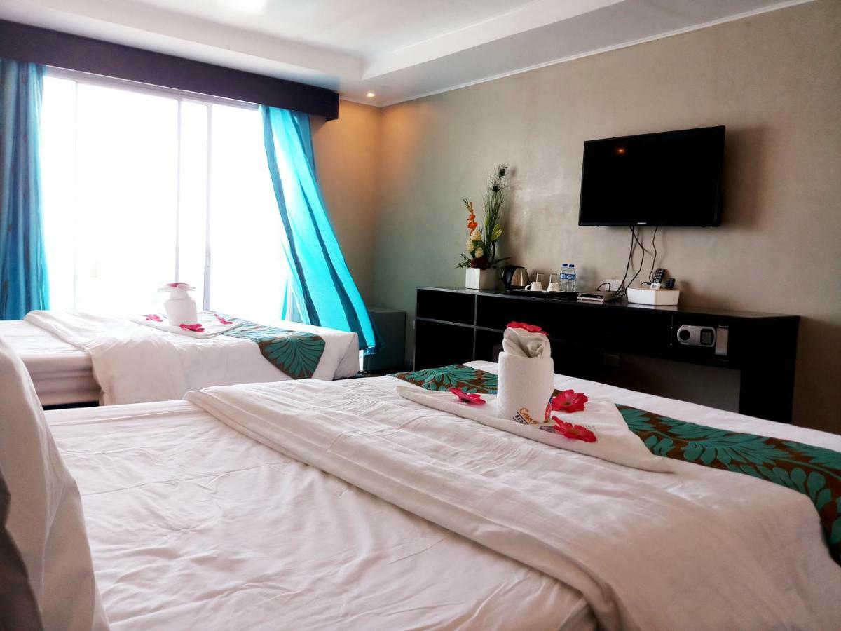 Casa Almarenzo Bed & Breakfast Bolinao Exterior foto
